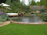 Jak zaprojektować basen ogrodowy ?